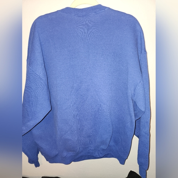 VINTAGE looney tunes sweatshirt - Picture 4 of 4